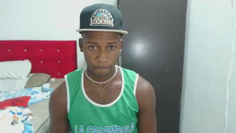 yeycom_hot07 online show from 10, 2, 2025
