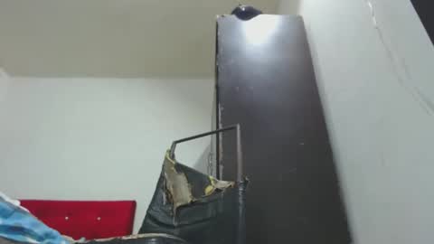 yeycom_hot07 online show from 14, 2, 2025
