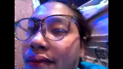 yhang_slut online show from 15, 2, 2026