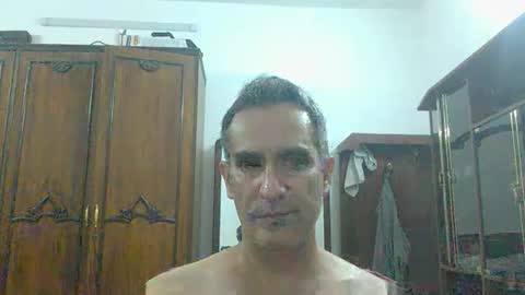 Snapshot of yilmazburak80 chatting on 10, 10, 2025 yilmazburak80 online show from 10, 10, 2025