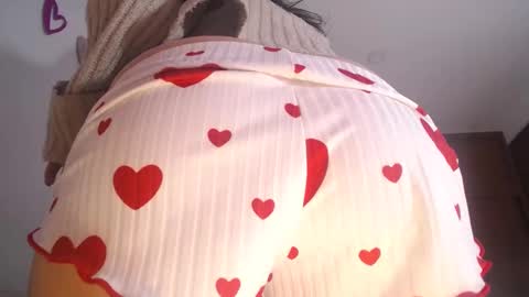 Yiny online show from 7, 3, 2025