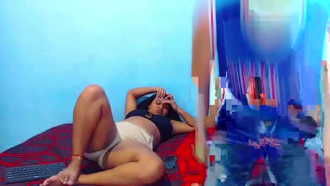 Snapshot of yisela_scott chatting on 1, 10, 2025 yisela_scott online show from 1, 10, 2025