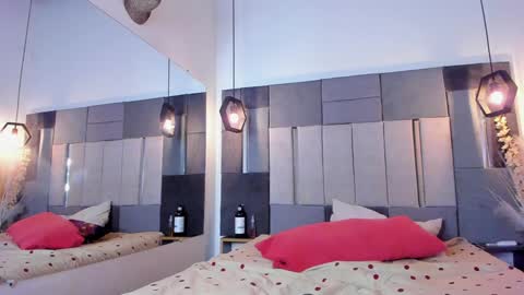 Snapshot of yizus_bonz chatting on 9, 2, 2025 yizus_bonz online show from 9, 2, 2025