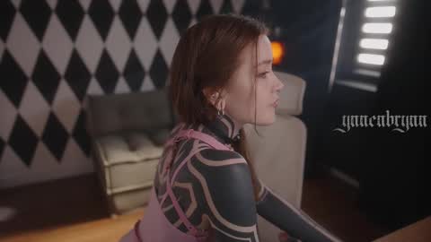 ynnenbrynn online show from 17, 10, 2025