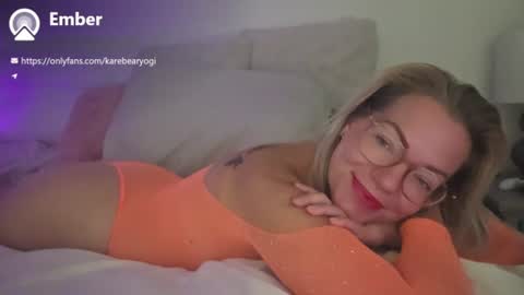 Snapshot of yogimilflover chatting on 13, 7, 2026 Yogiblondebangme online show from 13, 7, 2026