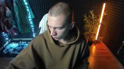 You can ask my name in pm online show from 16, 10, 2025