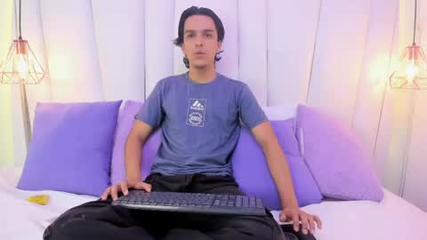 Yoiirchi online show from 12, 5, 2026