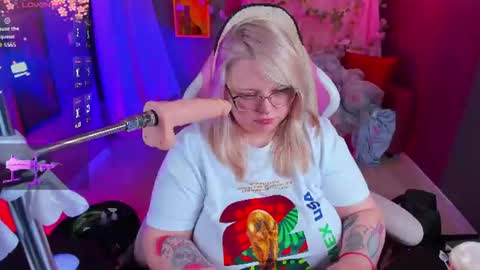 Snapshot of yoki_shizuko chatting on 29, 6, 2026 Yoki online show from 29, 6, 2026