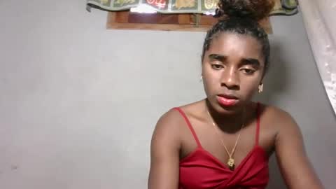 yolandrina05 online show from 28, 10, 2025