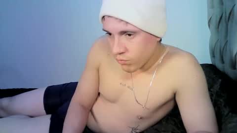 Snapshot of yonat_ chatting on 28, 10, 2025 Yonat online show from 28, 10, 2025