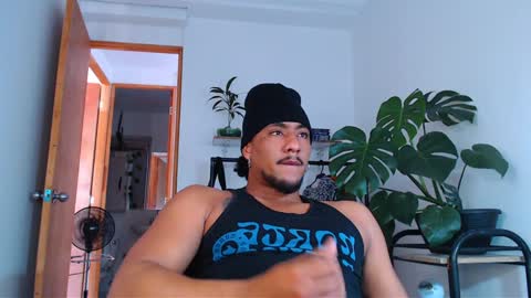 Snapshot of yosoy_enzo2020 chatting on 23, 1, 2025 Enzo online show from 23, 1, 2025