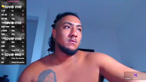 Snapshot of yosoy_enzo2020 chatting on 17, 9, 2025 Enzo online show from 17, 9, 2025