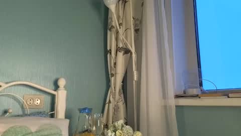 Liliya online show from 4, 2, 2025