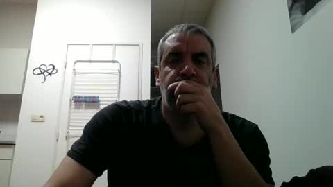 Snapshot of youdeservit chatting on 15, 2, 2025 CrayZio online show from 15, 2, 2025