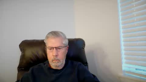 Colorado Guy Straight online show from 16, 5, 2026