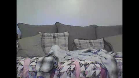 kindahorny online show from 11, 11, 2025