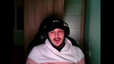 Snapshot of younromki chatting on 11, 12, 2024 A... online show from 11, 12, 2024