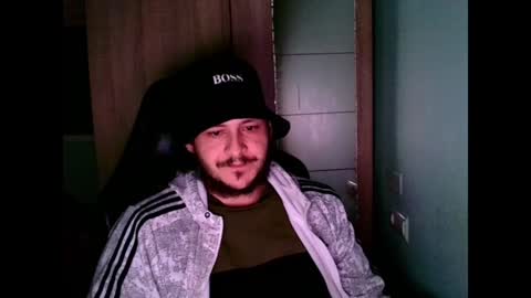 Snapshot of younromki chatting on 19, 12, 2024 A... online show from 19, 12, 2024