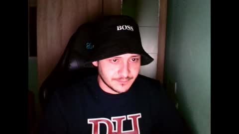 Snapshot of younromki chatting on 25, 12, 2024 A... online show from 25, 12, 2024