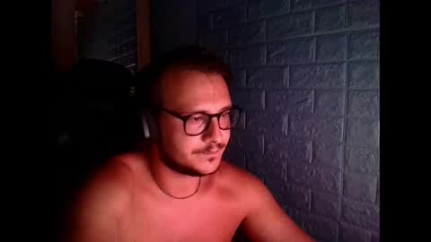 Snapshot of younromki chatting on 9, 9, 2025 A... online show from 9, 9, 2025