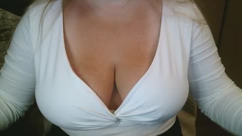 Maria Love online show from 3, 2, 2026