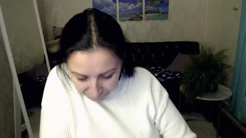 Snapshot of your_barbara chatting on 13, 10, 2025 your_barbara online show from 13, 10, 2025