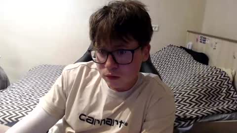 Snapshot of your_boyfriend123 chatting on 22, 6, 2026 Max online show from 22, 6, 2026
