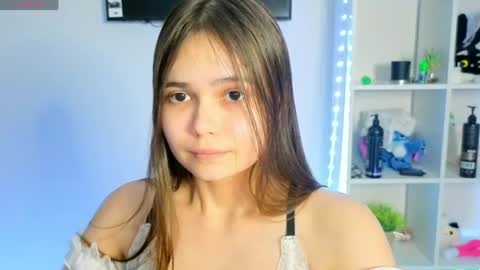 Snapshot of your_casual_vibes chatting on 6, 6, 2026 Julia Next stream online show from 6, 6, 2026
