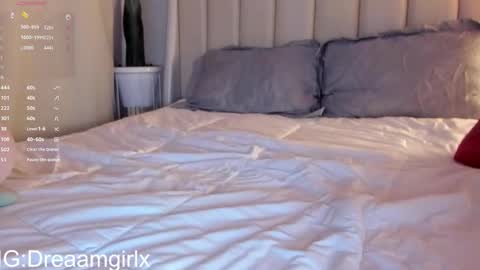 Snapshot of your_dreaamgirlx chatting on 3, 3, 2025 Isabella online show from 3, 3, 2025