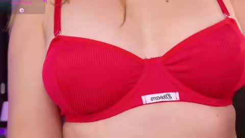 Snapshot of your_dream1217 chatting on 14, 7, 2026 Valery online show from 14, 7, 2026