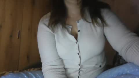 Snapshot of your_dream770 chatting on 28, 10, 2025 your_dream770 online show from 28, 10, 2025