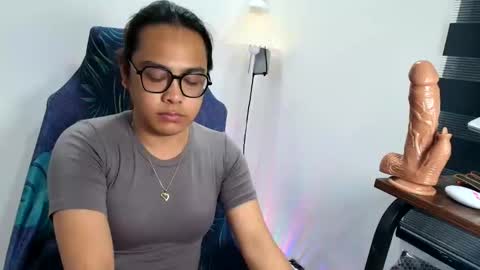your_dreamgirlxxx69 online show from 26, 5, 2026