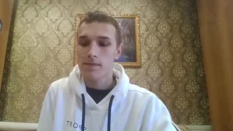 Snapshot of your_honeyy chatting on 10, 9, 2025 Mark online show from 10, 9, 2025