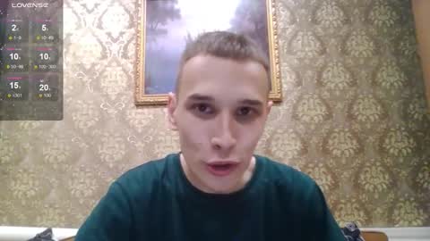 Snapshot of your_honeyy chatting on 28, 10, 2025 Mark online show from 28, 10, 2025