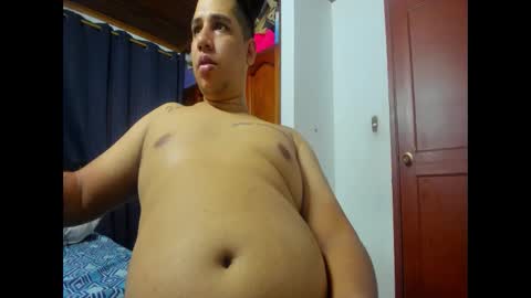 Snapshot of your_hot_friend69 chatting on 7, 2, 2026 David online show from 7, 2, 2026