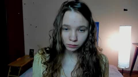 Snapshot of your_leslie chatting on 19, 3, 2026 Leslie online show from 19, 3, 2026