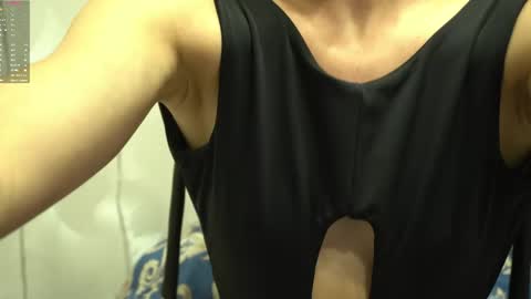 Snapshot of your_little_flexible_girl chatting on 20, 5, 2026 Meri online show from 20, 5, 2026
