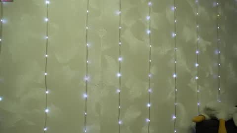 Snapshot of your_little_flexible_girl chatting on 9, 6, 2026 Meri online show from 9, 6, 2026