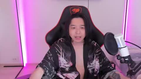 Snapshot of your_little_twink chatting on 3, 10, 2025 Han online show from 3, 10, 2025