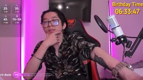 Snapshot of your_little_twink chatting on 4, 10, 2025 Han online show from 4, 10, 2025