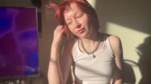 Snapshot of your_moonlight_ chatting on 25, 4, 2026 Mia online show from 25, 4, 2026