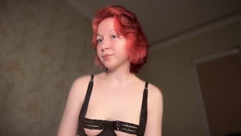Snapshot of your_moonlight_ chatting on 9, 6, 2026 Mia online show from 9, 6, 2026