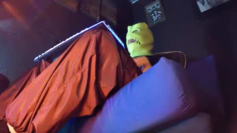 Snapshot of your_punishment chatting on 30, 12, 2024 Miss Sarah online show from 30, 12, 2024