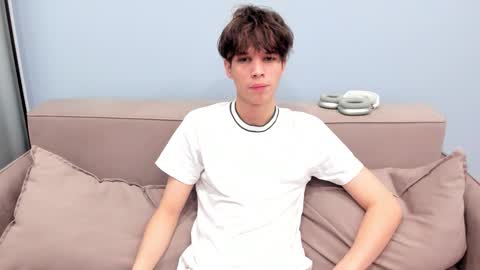 your_shy_guy online show from 18, 11, 2025