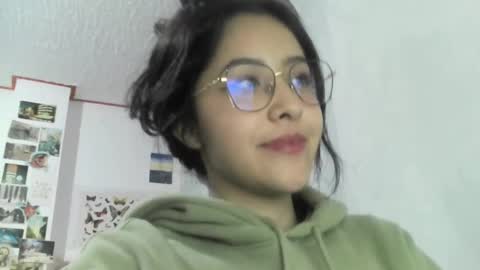 Snapshot of your_sttar chatting on 25, 12, 2024 your sttar online show from 25, 12, 2024