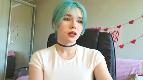 Snapshot of your_tender_doll chatting on 24, 5, 2026 Alice online show from 24, 5, 2026