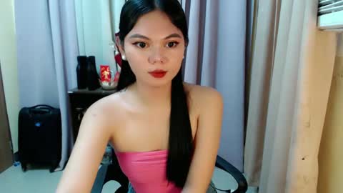 Snapshot of yourangelictransgirl chatting on 29, 12, 2024 Hi its me Yna online show from 29, 12, 2024