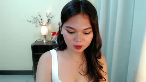 Snapshot of yourangelictransgirl chatting on 26, 1, 2025 Hi its me Yna online show from 26, 1, 2025