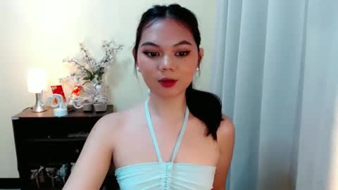 Snapshot of yourangelictransgirl chatting on 28, 2, 2025 Hi its me Yna online show from 28, 2, 2025