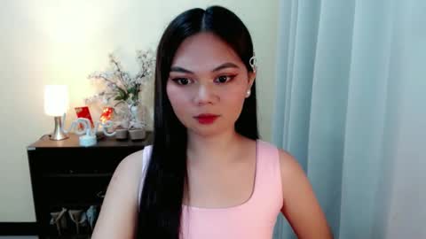 Snapshot of yourangelictransgirl chatting on 7, 3, 2025 Hi its me Yna online show from 7, 3, 2025